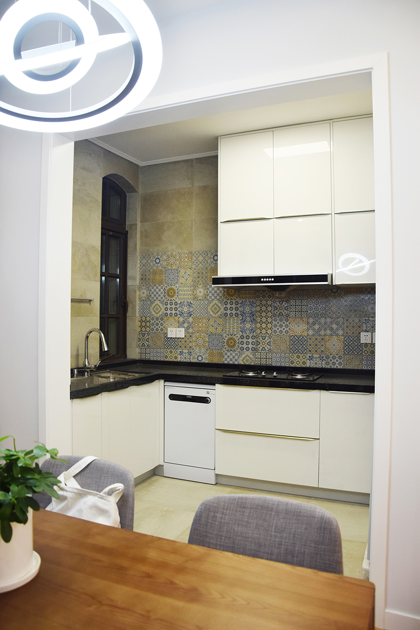 廚房.jpg 廚房.jpg