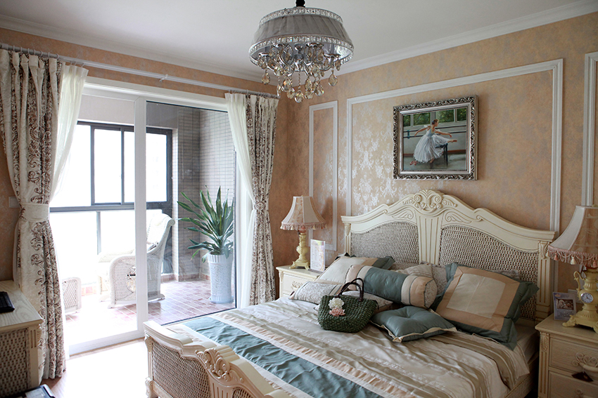 臥室.jpg 臥室.jpg