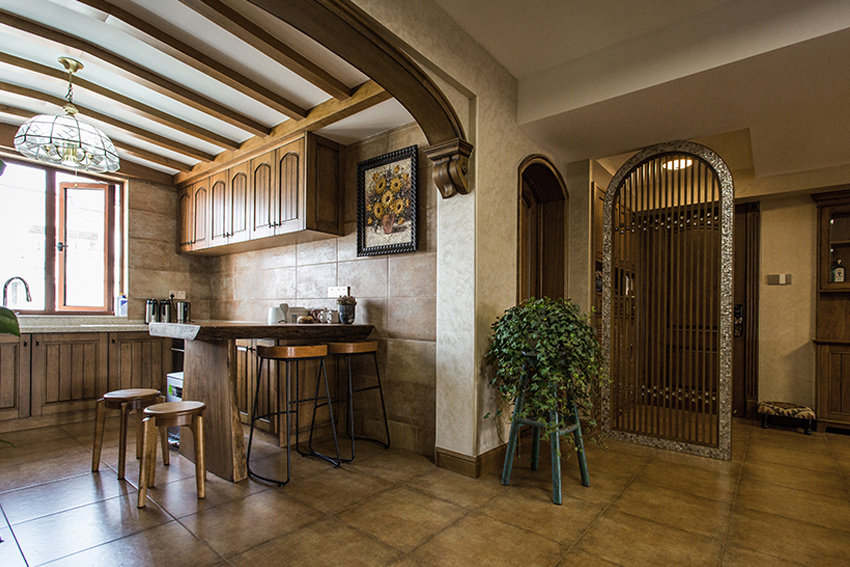 廚房與吧臺(tái).jpg 廚房與吧臺(tái).jpg