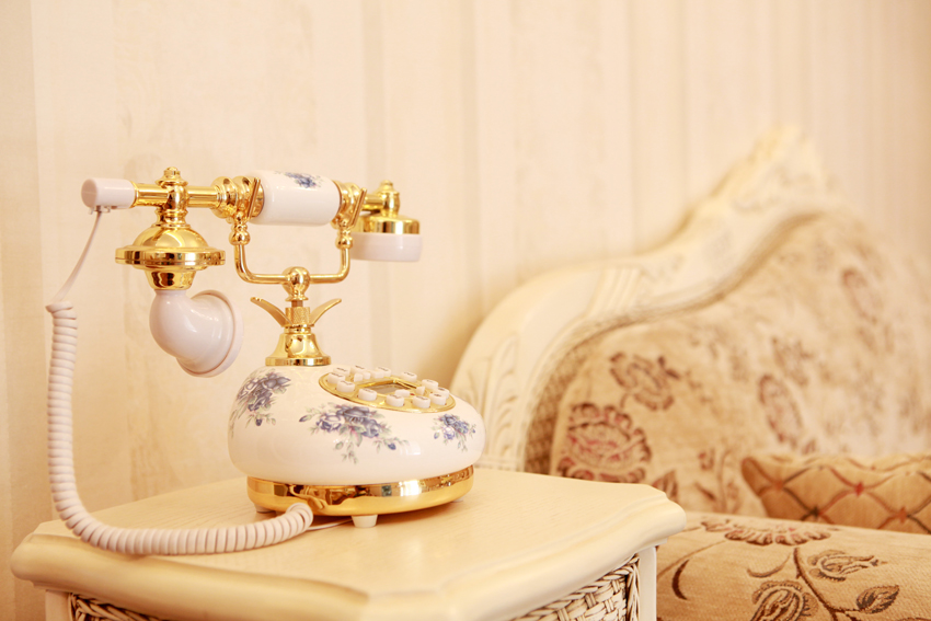 床頭電話.jpg 床頭電話.jpg