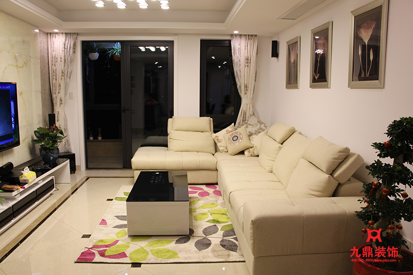 簡(jiǎn)約風(fēng)格.jpg 簡(jiǎn)約風(fēng)格.jpg