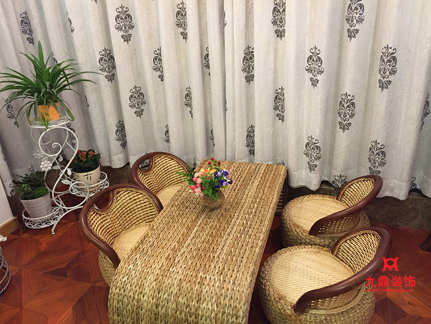 簡(jiǎn)約風(fēng)格.jpg 簡(jiǎn)約風(fēng)格.jpg