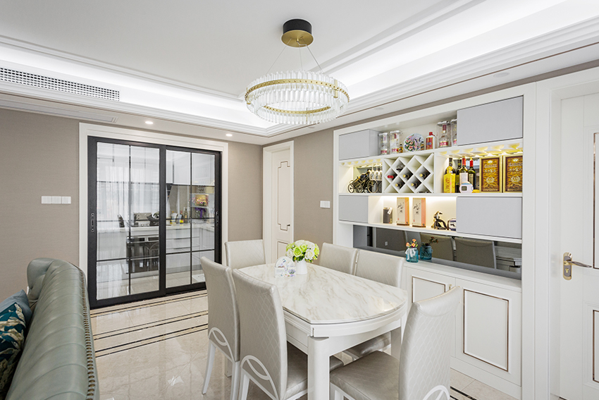 餐廳2.jpg 餐廳2.jpg