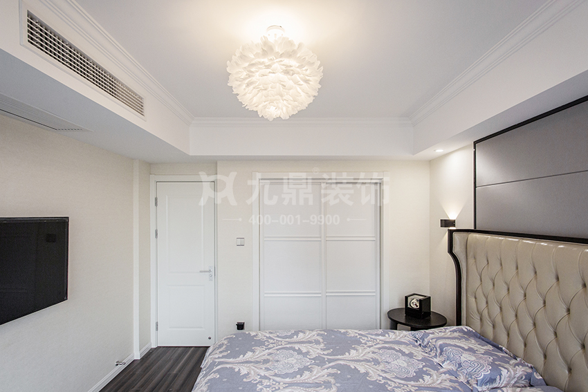 臥室.jpg 臥室.jpg