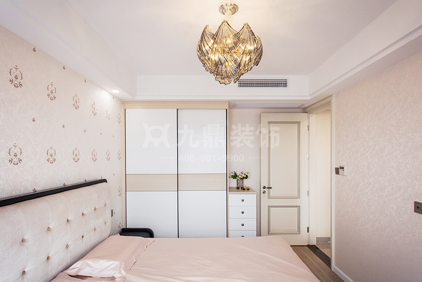 臥室裝修實(shí)景圖.jpg