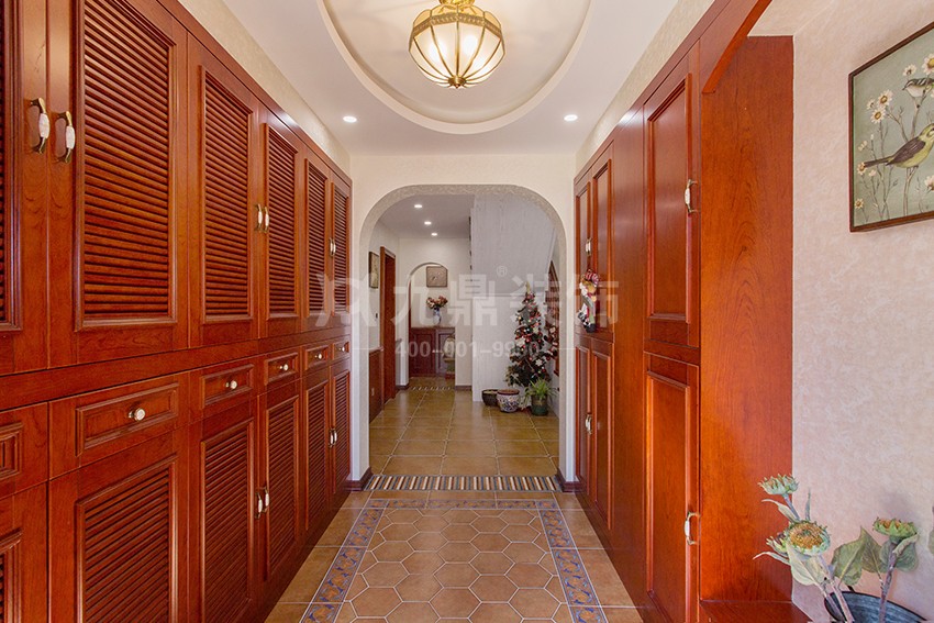 別墅過道裝修效果圖.jpg 別墅過道裝修效果圖.jpg