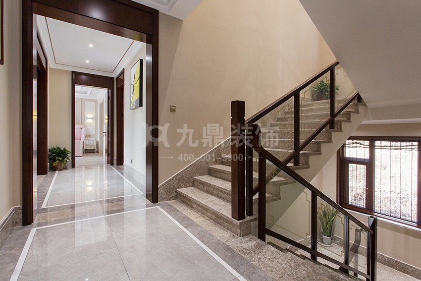 樓梯裝修效果圖.jpg 樓梯裝修效果圖.jpg