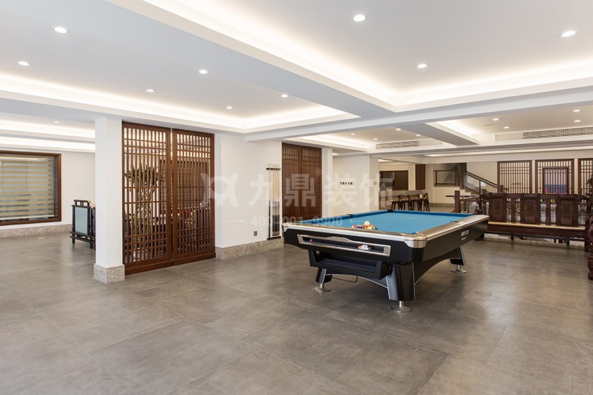 臺(tái)球室裝修效果圖.jpg 臺(tái)球室裝修效果圖.jpg