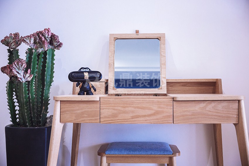 梳妝臺.JPG