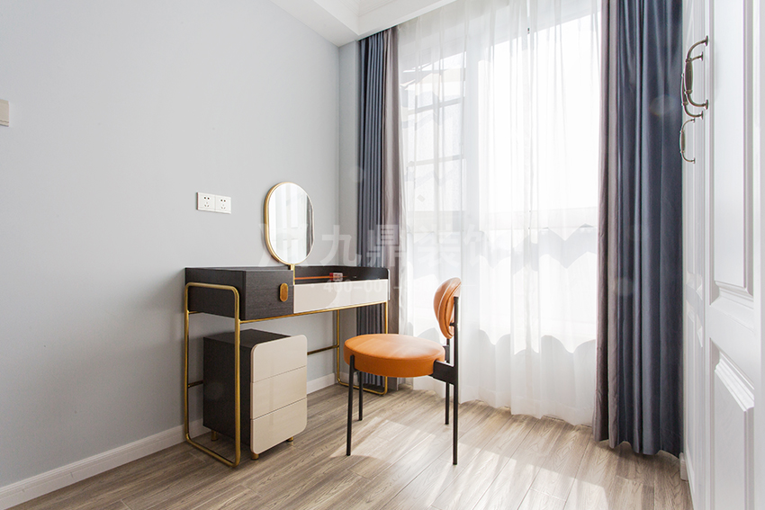 梳妝臺裝修效果圖