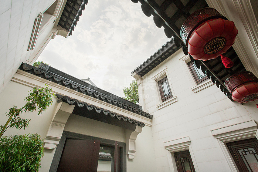 后門裝修效果圖