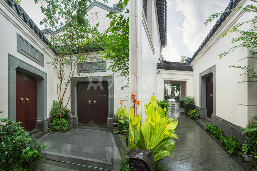 后門裝修效果圖