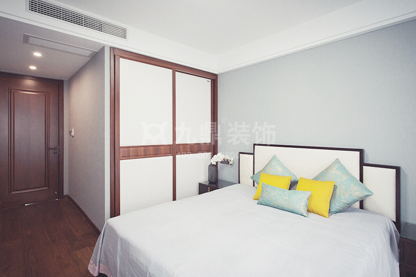 次臥裝修實景圖