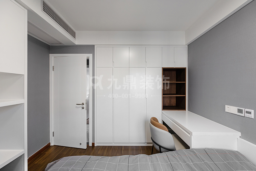 次臥裝修實景圖