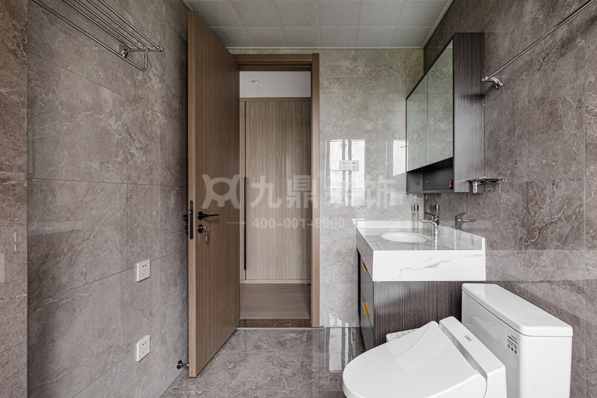 衛生間2.jpg 衛生間2.jpg