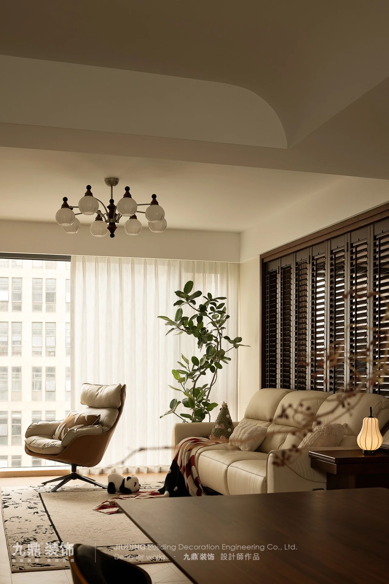 120㎡水印康庭現(xiàn)代中古風(fēng)裝修案例 120㎡水印康庭現(xiàn)代中古風(fēng)裝修案例